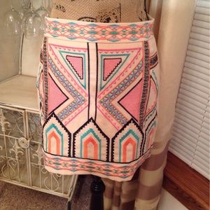 TODAY ONLY 💕Gorgeous Champagne & Strawberry SKIRT